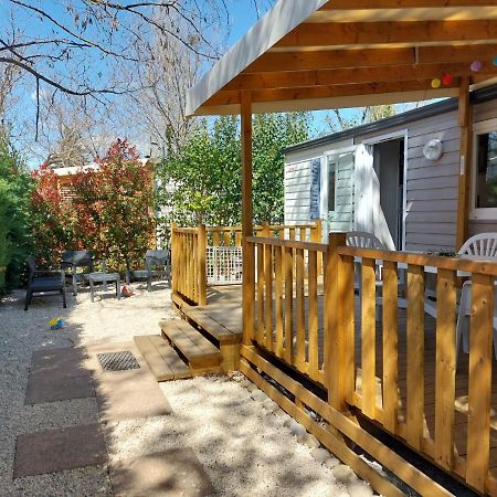 Mobil Home Tout Confort 6 Personnes Climatise Au Pied Du Luberon 拉罗克当泰龙 外观 照片