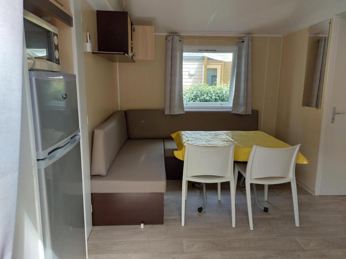 Mobil Home Tout Confort 6 Personnes Climatise Au Pied Du Luberon 拉罗克当泰龙 外观 照片