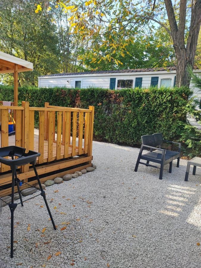 Mobil Home Tout Confort 6 Personnes Climatise Au Pied Du Luberon 拉罗克当泰龙 外观 照片